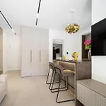 Luxury L 29, Apartment