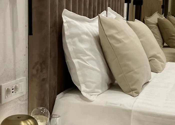 Luxury L 29, 스플리트