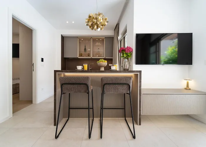 아파트 Luxury L 29, *