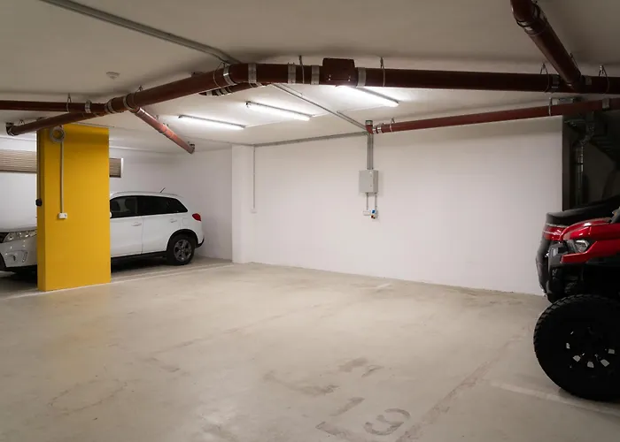 Luxury L 29, 스플리트