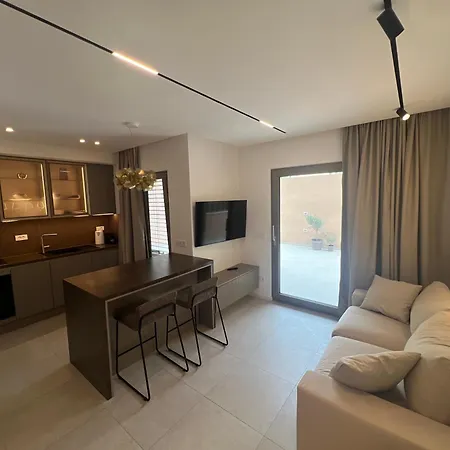 Apartment Luxury L 29 *