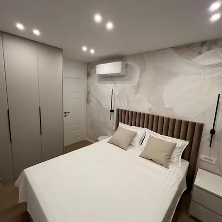 Apartment Luxury L 29 *