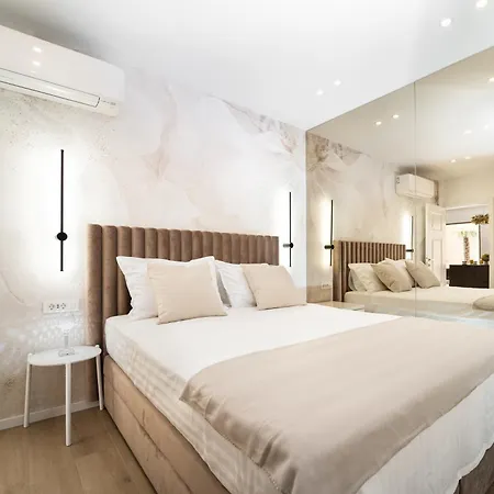 Luxury With Private Terrace, Apartamento *