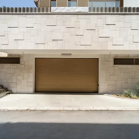 Διαμέρισμα Luxury With Private Terrace,