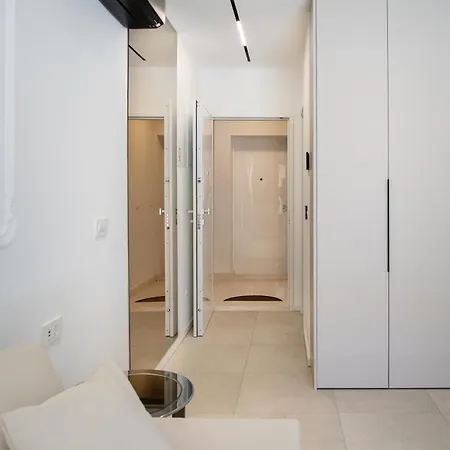 Luxury With Private Terrace, Διαμέρισμα