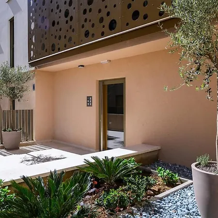 L 29 Luxury With Private Terrace, Split