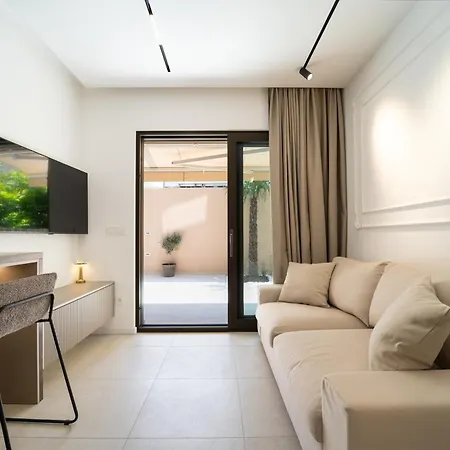 Luxury With Private Terrace, 스플리트